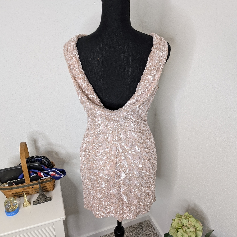 💘 Parker Black Hannah Embellished Mini In Blush - Picture 2 of 8